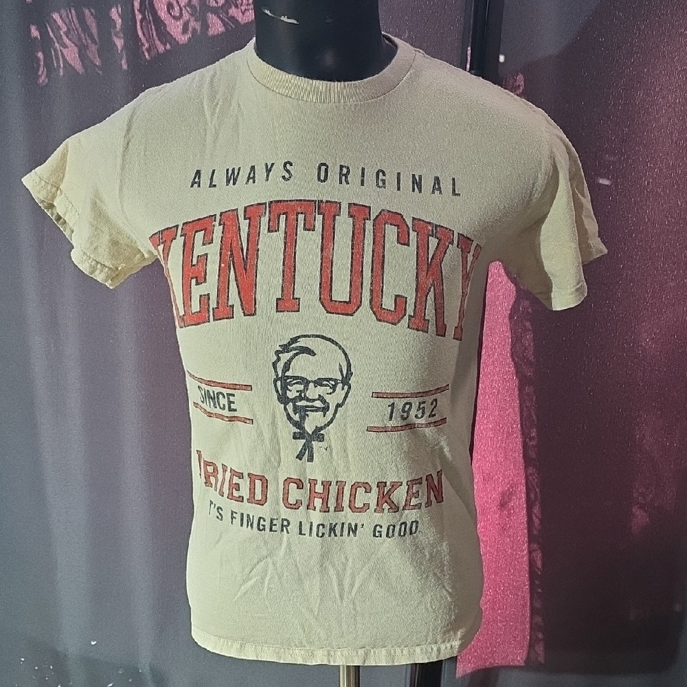 Kentucky Fried Chicken Cream T-Shirt Small